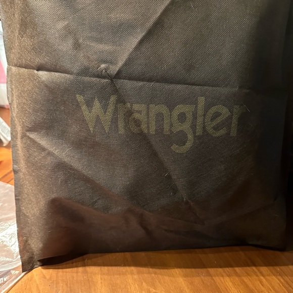 Wrangler women’s tote PRICE DROP large tribal leather - Picture 8 of 11